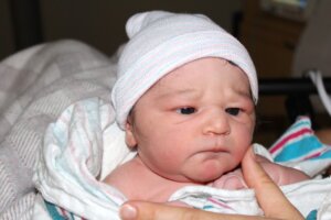 Spinning Babies Spinning Babies® is sensitive to the fine line between informing and alarming when it comes to baby positions. There are debates about whether to tell a pregnant person their baby is posterior. Why not tell the truth?