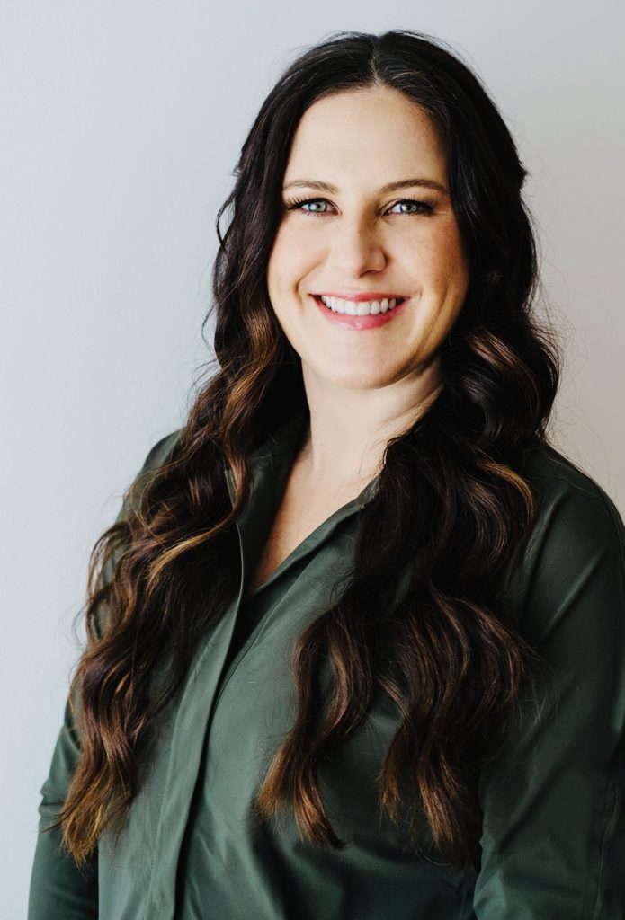 Dr. Victoria Chamberlin, D.C.