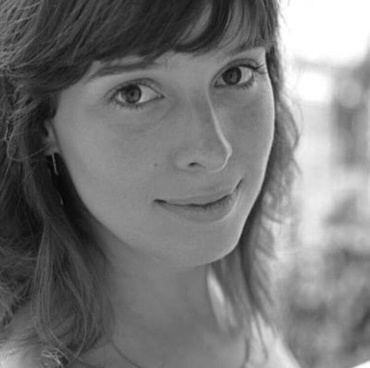 Laura Simões Ayres 7ca1db68 2c8c 48d4 8cd7 5dda36a16e69 1 3 2