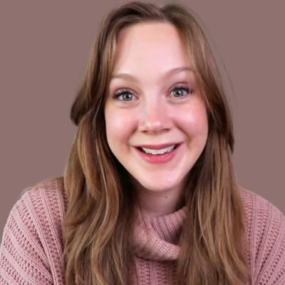 Elizabeth Eldredge Headshot.png 400x400