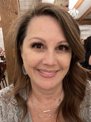 Melanie Casey scaled 1 300x400