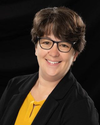 TMugo Headshot 1 320x400