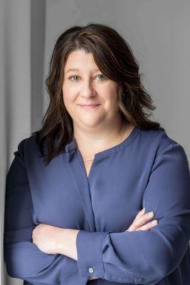 h6CJqnj5r mjCQeoM1WVR0Hgfl9p0D6wnQ scaled 4 267x400