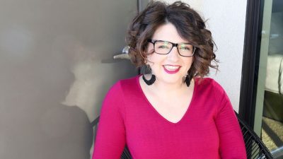 lorafheadshot 3 2 1 400x225