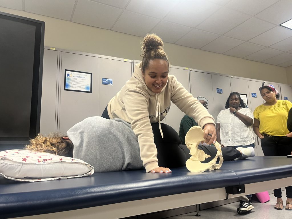 Spinning Babies Our advanced Integration Workshop builds on the Foundation curriculum by offering a deeper dive into the Spinning Babies® approach. Through case studies, enhanced hands-on practice, and interactive small group discussions, this workshop hones your skills to enhance your practice and improve birth outcomes.